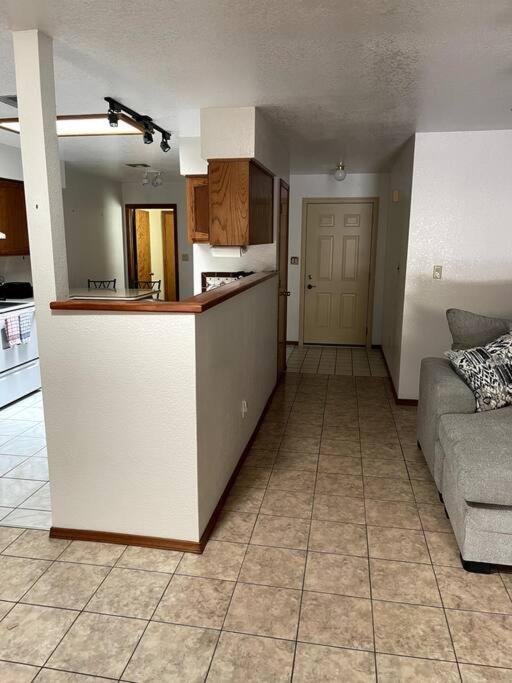 Townhouse, Two Car Garage, Fireplace Back Yard Las Cruces Luaran gambar